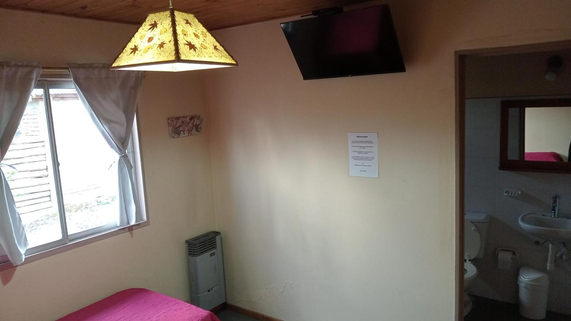 Hostel El Reencuentro คูนิน เดลอส อันเดส ภายนอก รูปภาพ